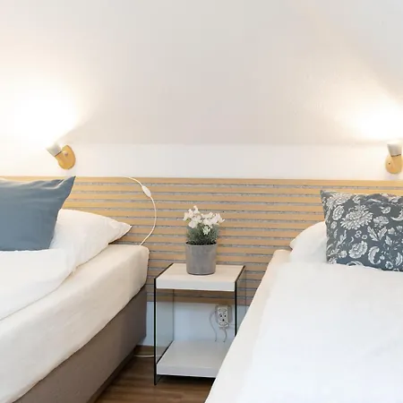 Appartement W7 - Gaestehaus Christian-westphal-str 60 - Feriendomizil Hollich